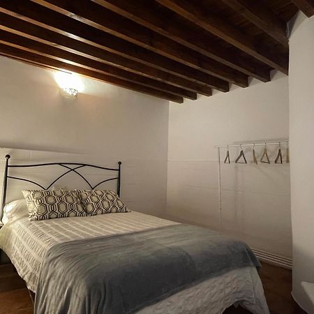 Apartamento Al-Mansur Granada Habitación foto